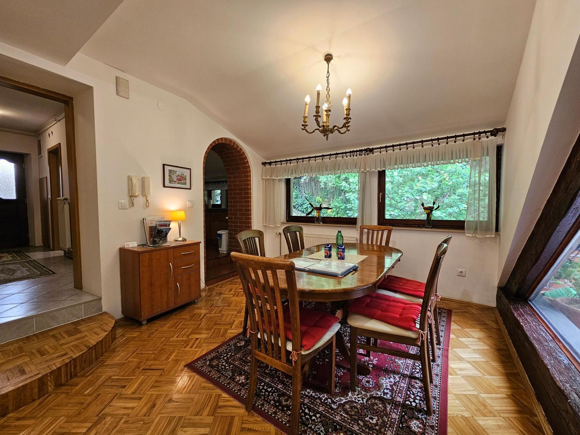 Apartment Nina With Private Terrace Tour As Λιουμπλιάνα Εξωτερικό φωτογραφία