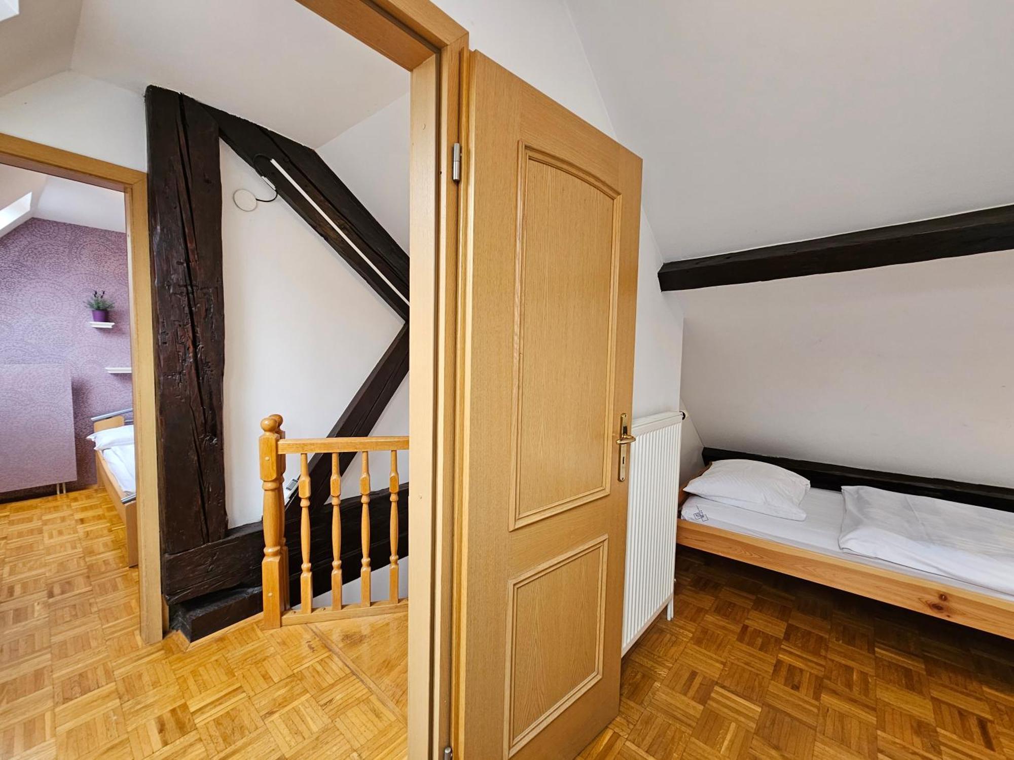 Apartment Nina With Private Terrace Tour As Λιουμπλιάνα Εξωτερικό φωτογραφία